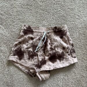 LULULEMON tie-dye shorts